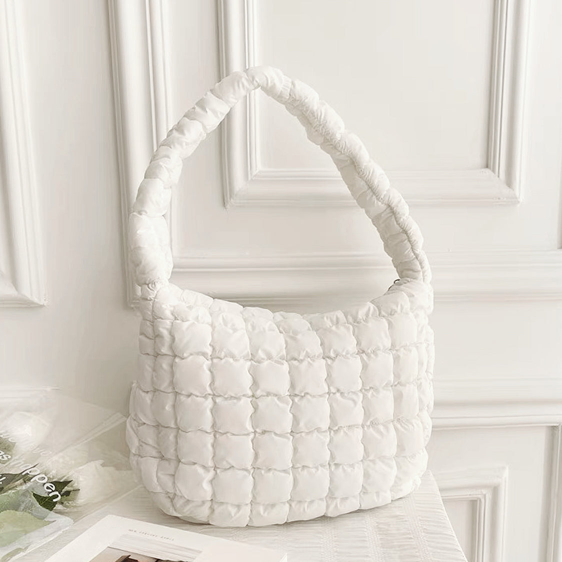 Pleated Shoulder Bag – Spacious Everyday Style